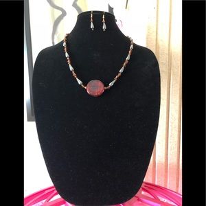 TEAR DROPPED-BROWN DISC BEADED NECKLACE.